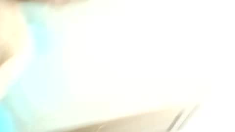 Snapshot of hi_to_you chatting on December 18, 1:44 am hi_to_you online show from December 18, 1:44 am