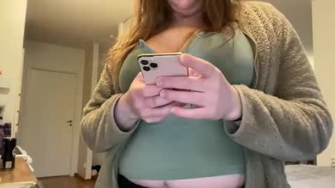 hichemlacoste333 online show from December 5, 1:42 pm