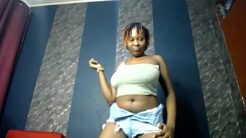 Snapshot of hidden_secret1 chatting on July 16, 6:03 pm Hidden online show from July 16, 6:03 pm