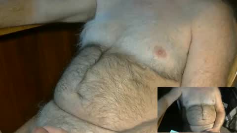 Snapshot of higgins11 chatting on December 11, 3:45 am higgins11 online show from December 11, 3:45 am