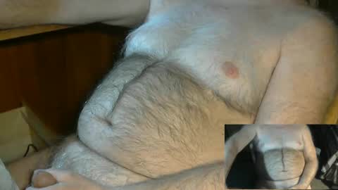 Snapshot of higgins11 chatting on December 14, 2:45 am higgins11 online show from December 14, 2:45 am