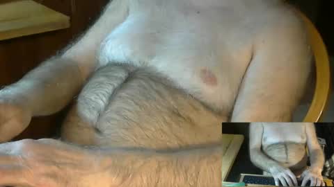 Snapshot of higgins11 chatting on January 14, 1:15 am higgins11 online show from January 14, 1:15 am