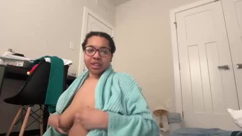 Juana B. Bread online show from February 28, 8:21 pm