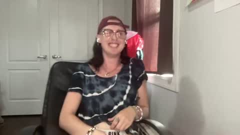Snapshot of highqueenjuno chatting on July 29, 9:35 pm Juno online show from July 29, 9:35 pm