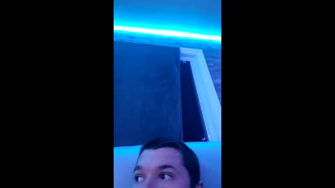 Snapshot of highwayben420 chatting on June 7, 4:27 am highwayben420 online show from June 7, 4:27 am