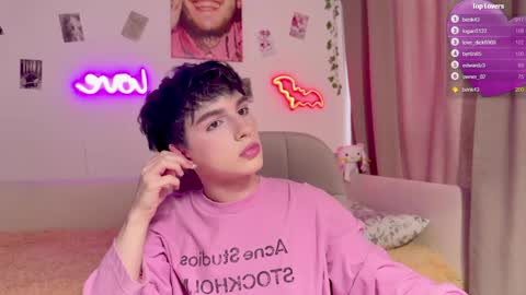 twinkvadusha online show from April 18, 11:36 am