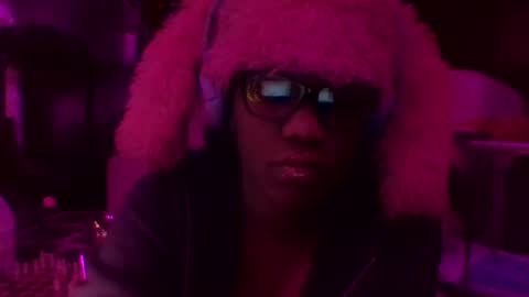 hiimz3 online show from February 23, 1:03 am