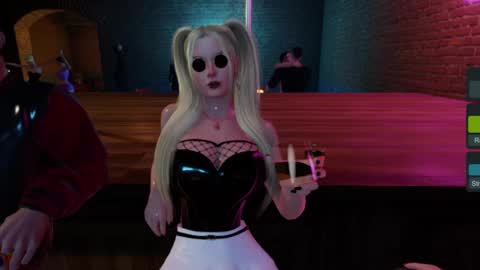 Snapshot of hikary__moon chatting on March 5, 7:06 pm Eva online show from March 5, 7:06 pm