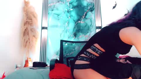 Snapshot of hilary_avilan chatting on September 13, 7:13 pm Hilary Avilan online show from September 13, 7:13 pm