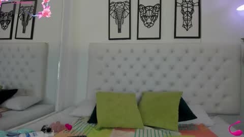 hilary_tailor online show from October 19, 11:11 am