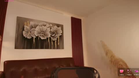 Snapshot of hilaryebony_ chatting on May 11, 8:06 pm - 29p online show from May 11, 8:06 pm