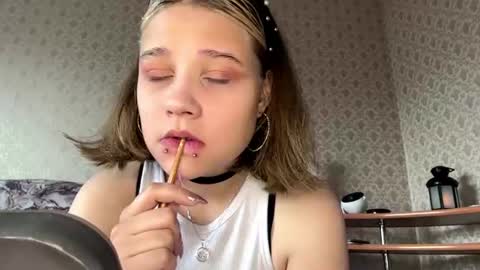 Julia online show from June 22, 6:21 am