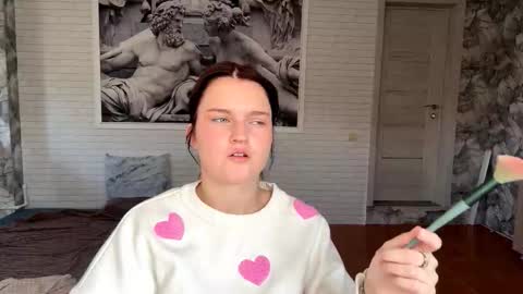 Mila online show from October 24, 7:38 am