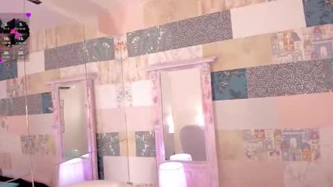 Hillary online show from November 12, 2:34 am