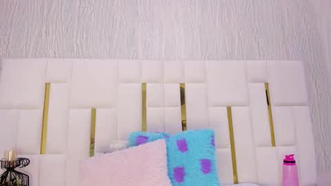 Hillary online show from November 30, 11:14 am