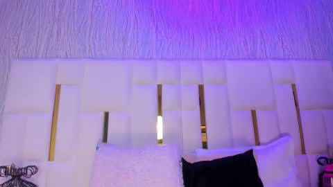 Hillary online show from March 14, 11:48 am