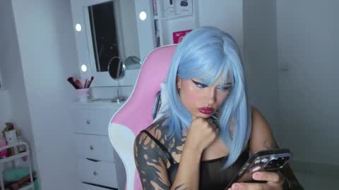 Snapshot of hillsdandarkie_44 chatting on September 13, 3:50 am hillsdandarkie_44 online show from September 13, 3:50 am