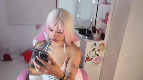 Snapshot of hillsdandarkie_44 chatting on September 29, 12:38 am hillsdandarkie_44 online show from September 29, 12:38 am