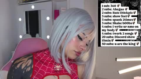Snapshot of hillsdandarkie_44 chatting on October 17, 1:31 am hillsdandarkie_44 online show from October 17, 1:31 am