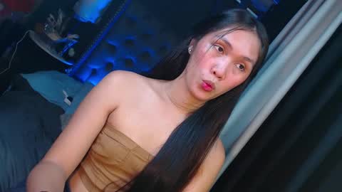 yuricah online show from January 16, 8:54 am