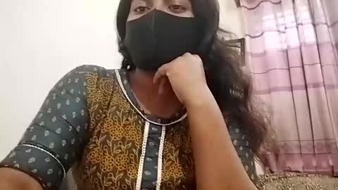 himuhimu22 online show from March 3, 1:45 am