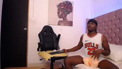 Snapshot of hiperhard_ chatting on September 16, 11:17 pm Hiper Haper online show from September 16, 11:17 pm