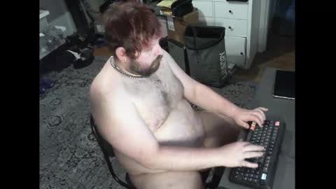 Snapshot of hipguy91 chatting on February 8, 1:31 am hipguy91 online show from February 8, 1:31 am