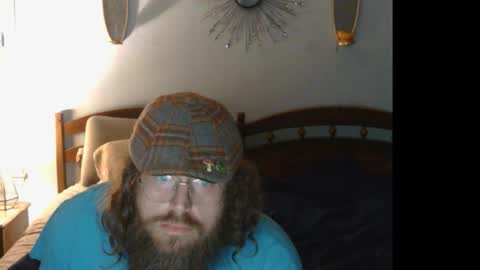 hippiefunball online show from February 11, 10:37 pm