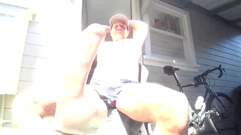 Hippie Jijm online show from June 6, 6:34 pm