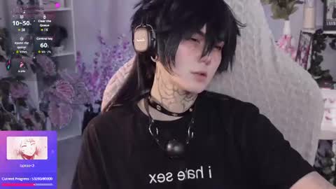 Snapshot of hiro_ryota chatting on June 26, 5:17 pm Hiro Ryota online show from June 26, 5:17 pm
