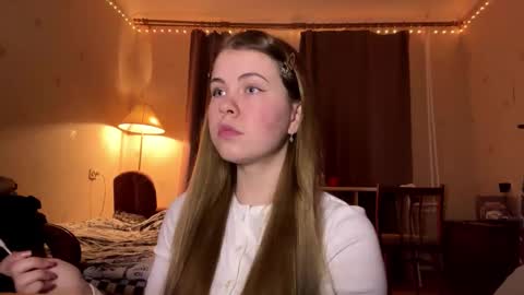 I am Amy ntmu Lets hit 10 Thumbs Up together online show from February 18, 4:25 pm