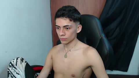 Hisokax online show from April 19, 3:39 am