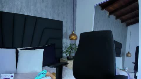 Snapshot of hisoka_0 chatting on November 21, 1:04 am Hisoka online show from November 21, 1:04 am