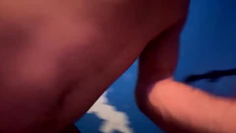 hitherebby69 online show from December 16, 7:57 am