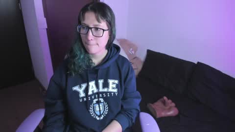 Hitomi Arata online show from January 27, 12:26 pm