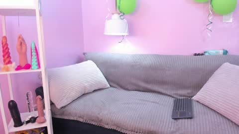 hiyakasudere online show from March 30, 6:42 pm