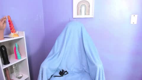 Snapshot of hiyakasudere_ chatting on September 17, 7:26 pm hiyakasudere_ online show from September 17, 7:26 pm