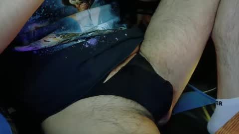 Snapshot of hnrygoo chatting on November 16, 4:18 am hnrygoo online show from November 16, 4:18 am