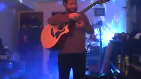 hobbes80 online show from December 3, 5:53 am