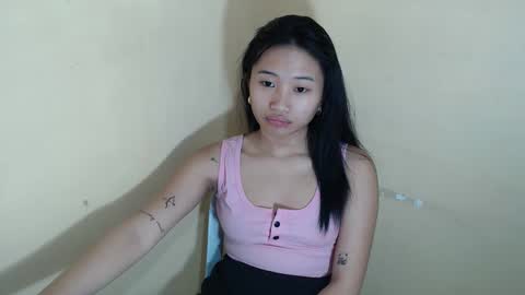 Melissa3 online show from March 7, 4:15 pm