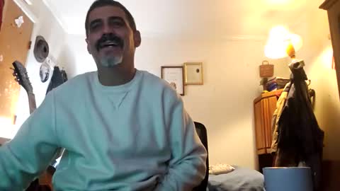 hoglegg99384194 online show from December 18, 9:04 am