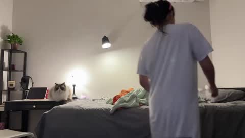 amy online show from September 25, 5:33 am