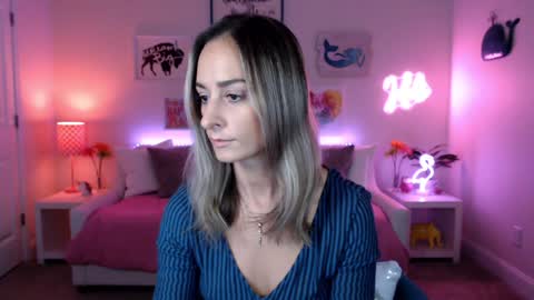 Holi Hurricane online show from October 15, 2:01 am