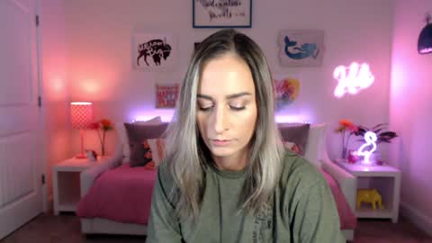 Holi Hurricane online show from October 23, 2:22 am