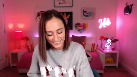 Holi Hurricane online show from November 29, 4:15 am