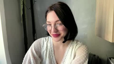 Sofia online show from April 19, 4:56 am