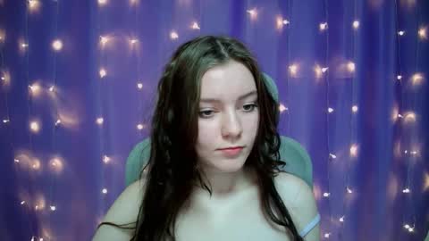 Lana online show from November 30, 1:15 pm