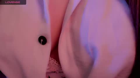 Molly online show from May 23, 3:34 am