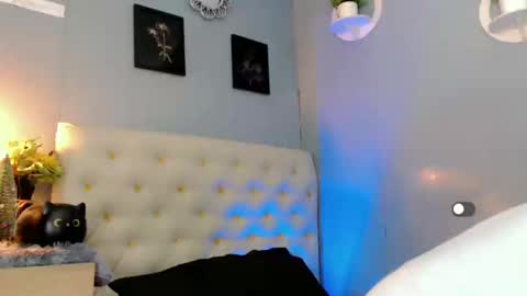 Apple online show from December 9, 9:05 pm