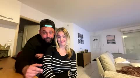 hollyandelon online show from November 11, 9:48 pm